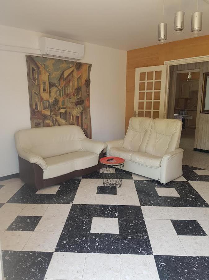 City Break Appartement Narbonne Buitenkant foto
